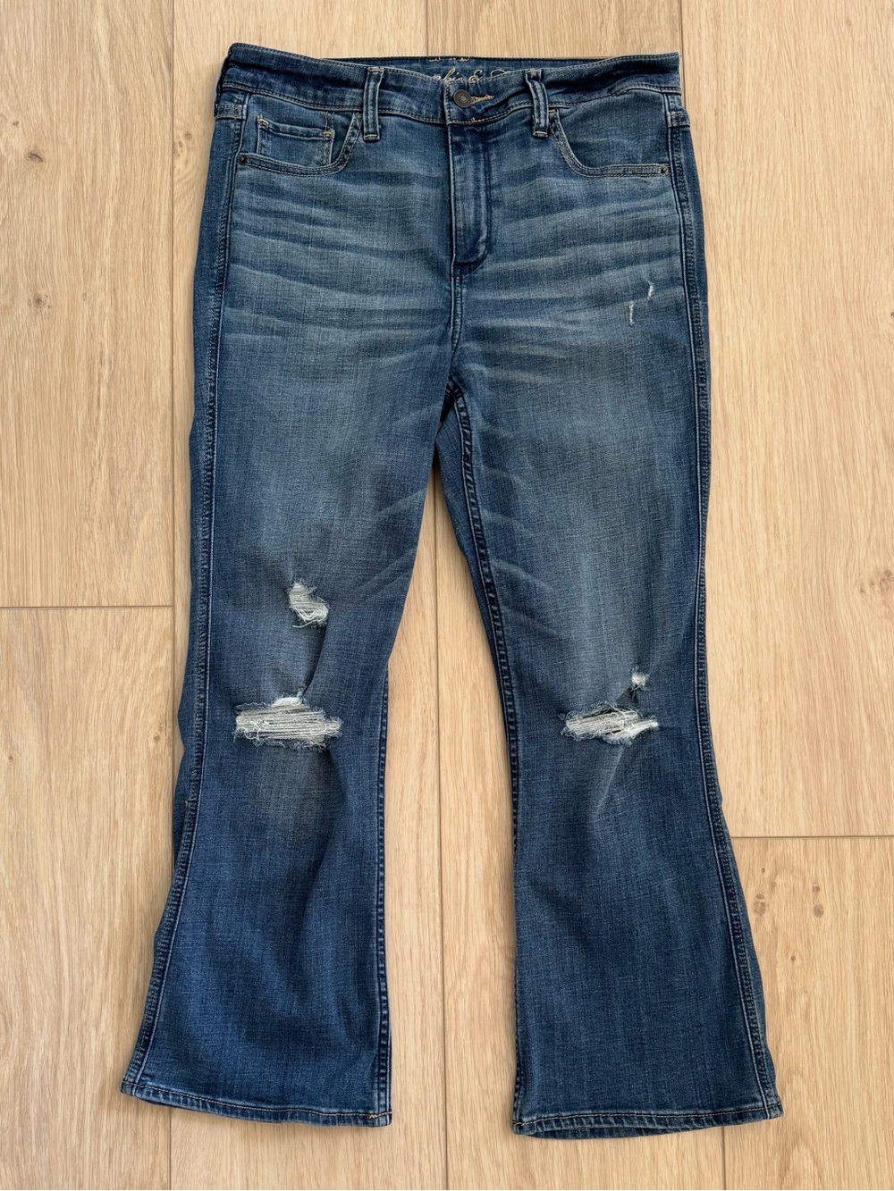 Abercrombie & Fitch Y2K flare leg distressed ripped denim blue jeans women’s 10R